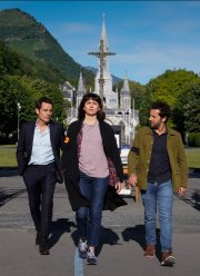 В ожидании чуда (2021)