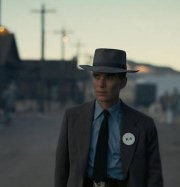 Уделал «Барби»: фильм «Оппенгеймер» получил больше всех наград за 2023 год