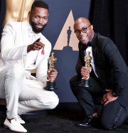 ��  ������ ����� �������� �� �������, ���������, ���������� � ���� ���������